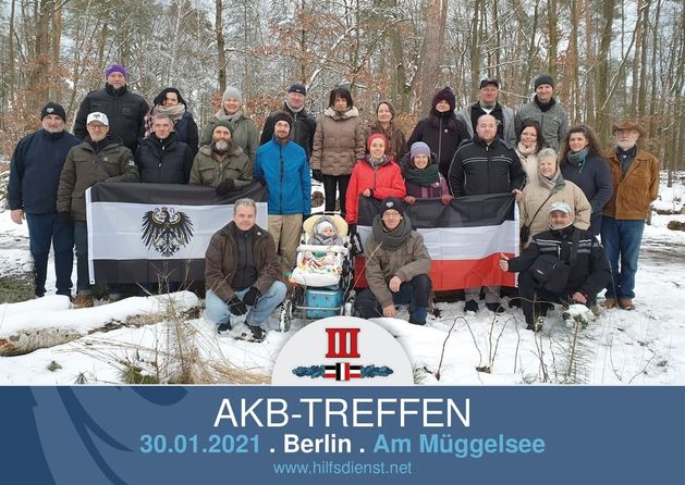 Treffen im verschneiten Wald nahe des Berliner Müggelsees.